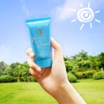 kem chống nắng senka essence
