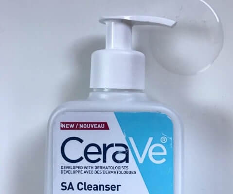 sua-rua-mat-cerave-smoothing-cleanser